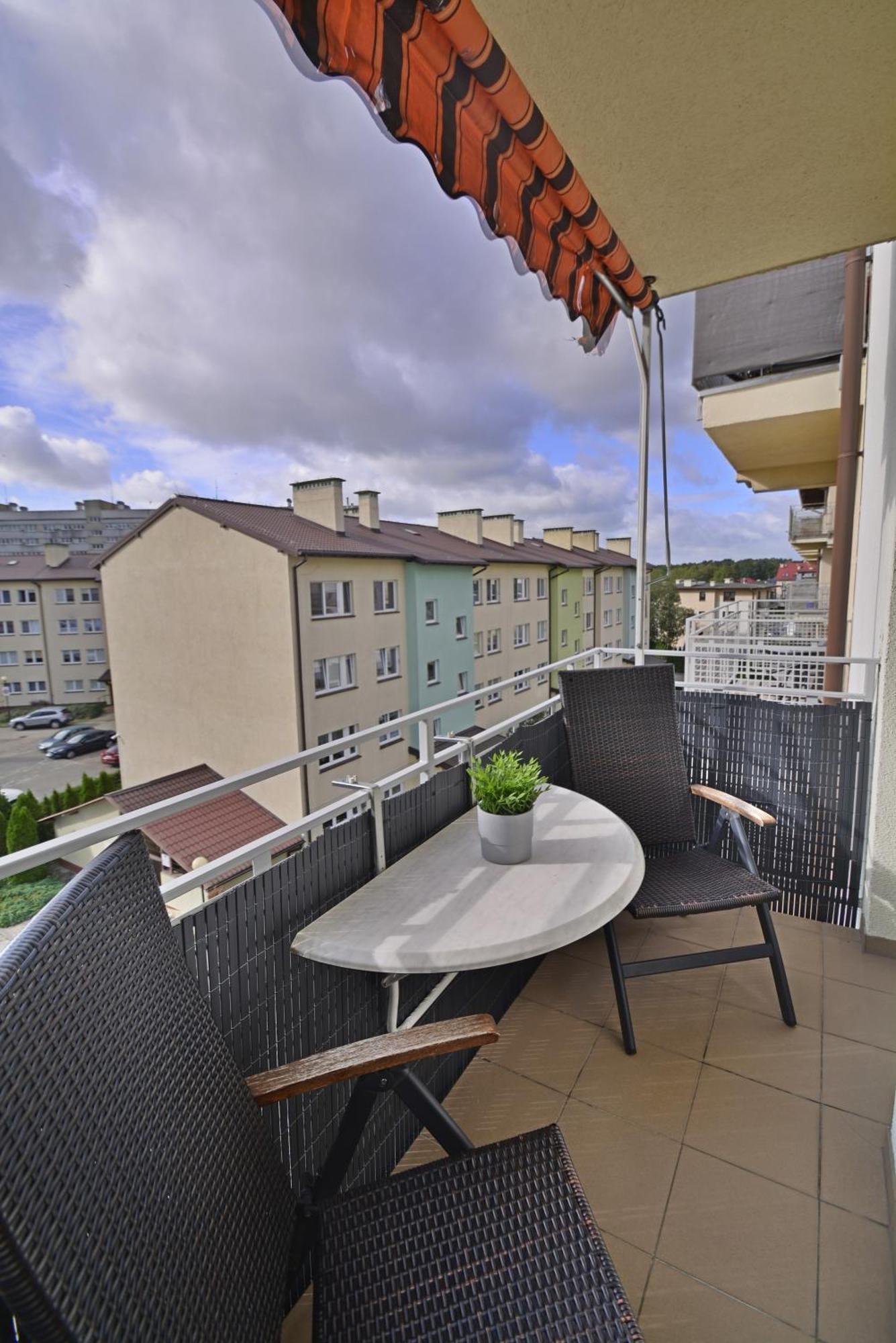 Apartamenty Bryza - Chelmonskiego - Parking - Centrum Свіноуйсьце Екстер'єр фото